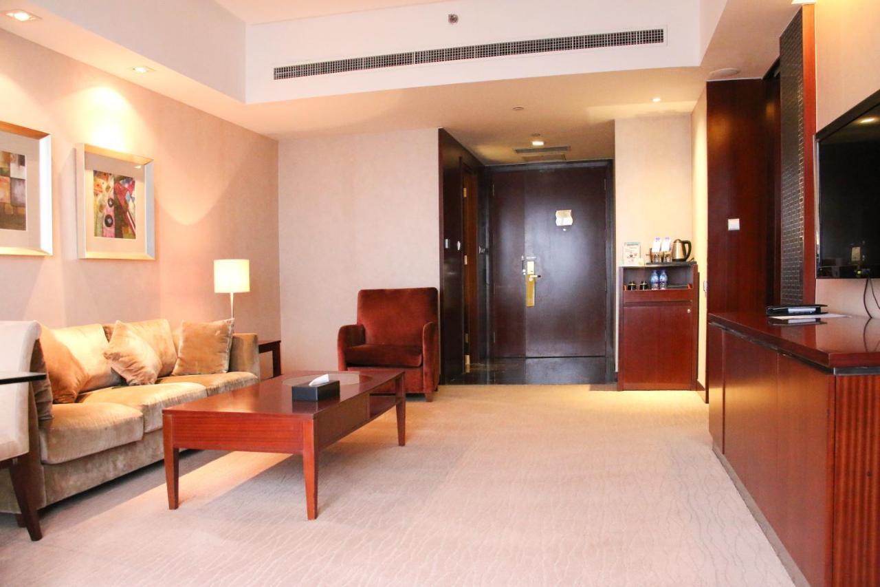 Hotel Crowne Plaza Yantai Sea View By Ihg Zewnętrze zdjęcie