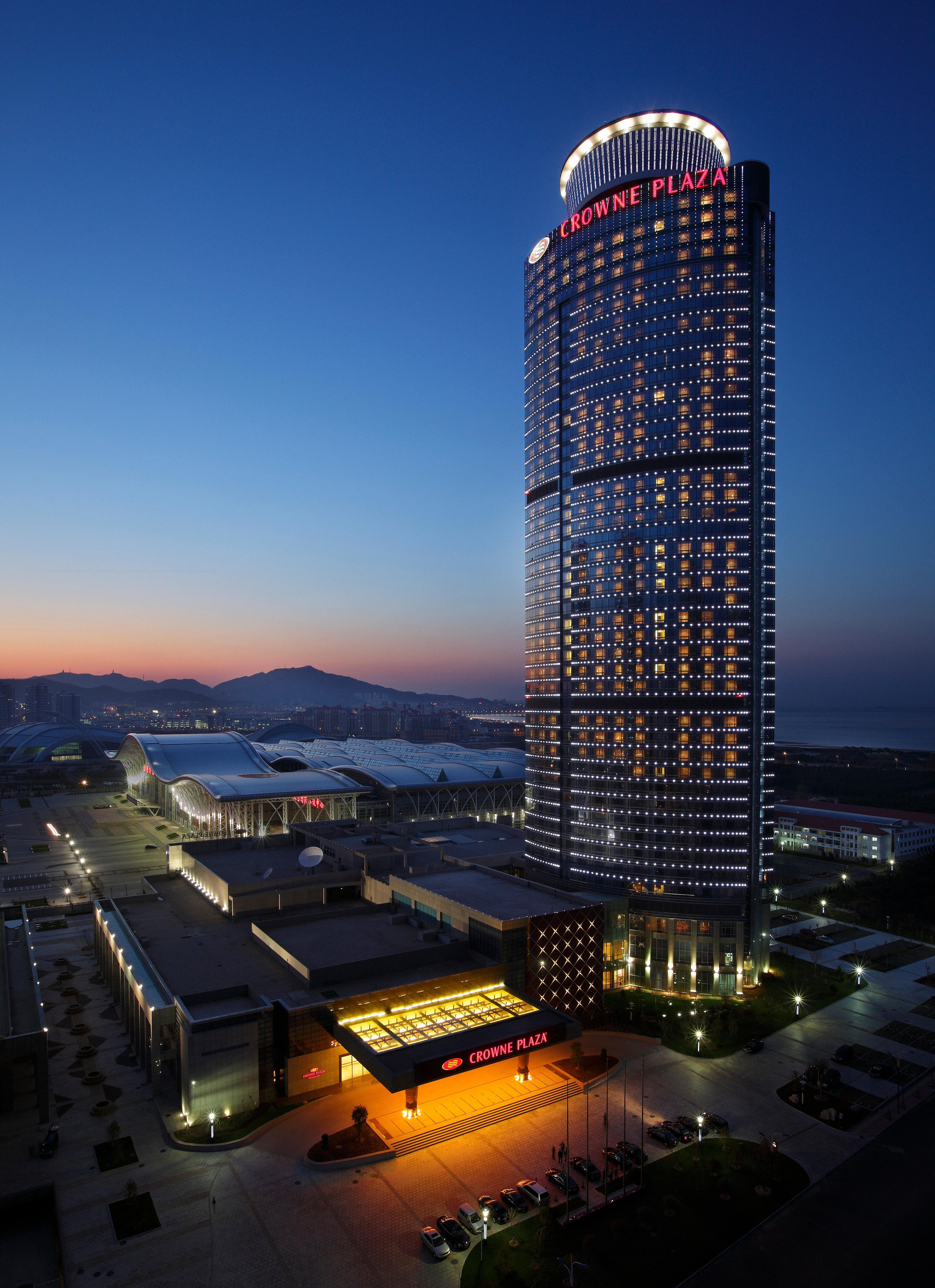 Crowne Plaza Yantai Sea View, An Ihg Hotel Zewnętrze zdjęcie